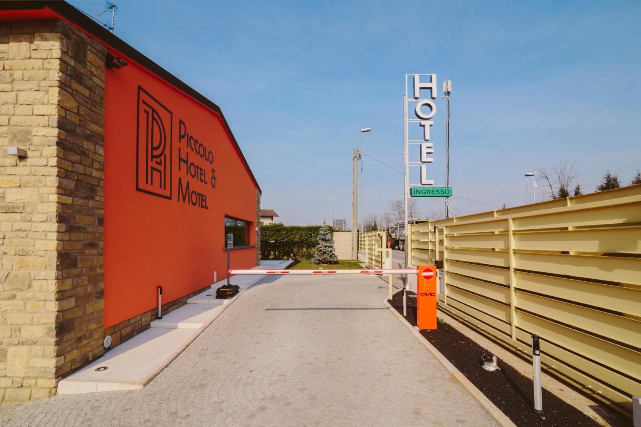 Piccolo Hotel Palosco Ngoại thất bức ảnh
