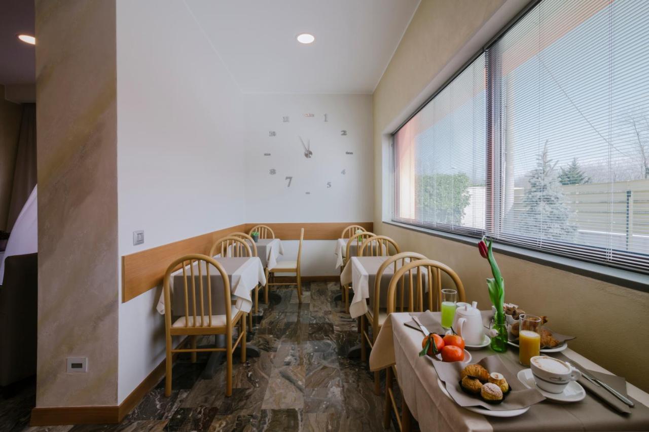 Piccolo Hotel Palosco Ngoại thất bức ảnh